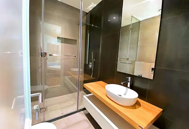 1BHK+MAID FULLY FINISHED SEA VIEW READY APARTMENT