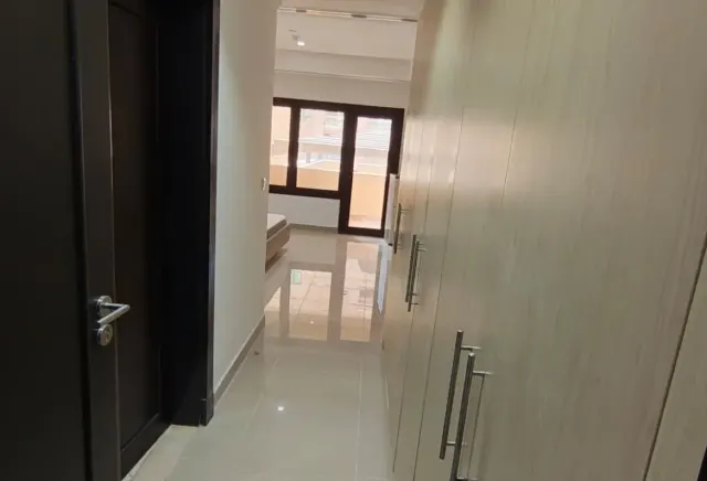 LUXURY 2 BED ROOM PLUS OFFICE WITH 2 PARKING