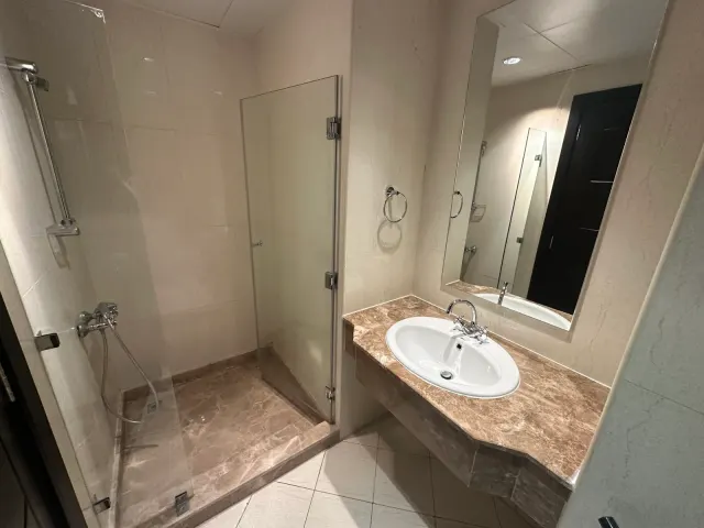 1+Office Higher Floor Panoramic City View