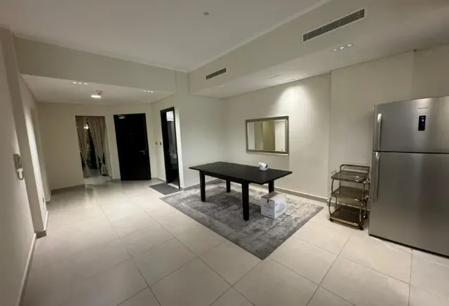 LAVISH 3+MAID FULLY FURNISHED BIG BALCONY AVAILABL