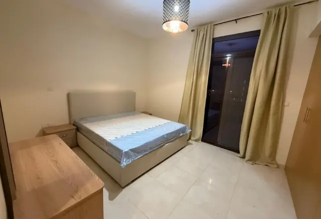 ELEGANT 1 BHK FF NEAR TRAMSTATION AND GROCERY