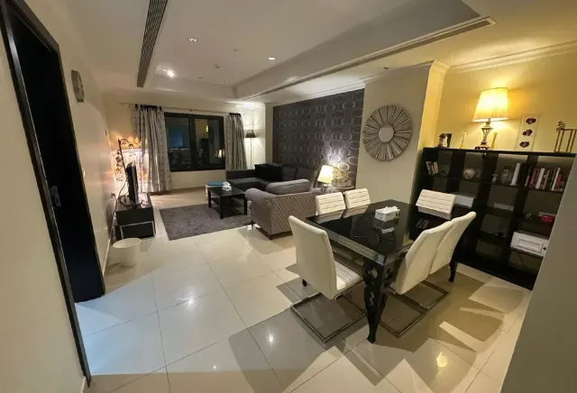 Cozy 1 Bedroom Apt | Sea and Marina View