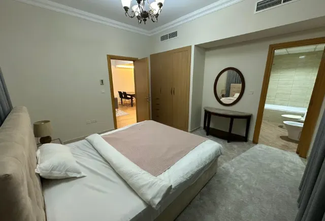 Convenient 1BHK Furnished Walk to Tram 6000QAR INC