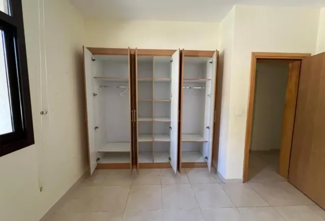 ELEGANT 2 BHK BEST PRICE NEAR TO TRAMSTATION