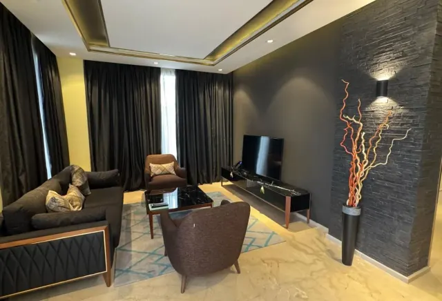 Luxury 5BR Villa for Rent | Private Pool & Jacuzzi