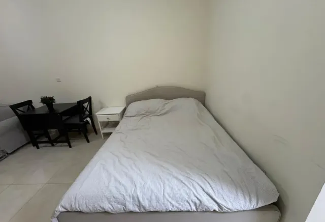 COZY STUDIO FF INCLUDING BILLS NEAR TRAMSTATION