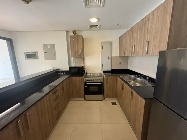 COZY 1 BEDROOM SEMI FURNISHED WITH BIG BALCONY