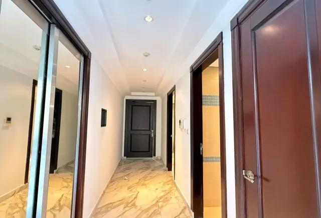 ELEGANT 4BHK LUXURY SEMI-FURNISHED TOWNHOUSE.|