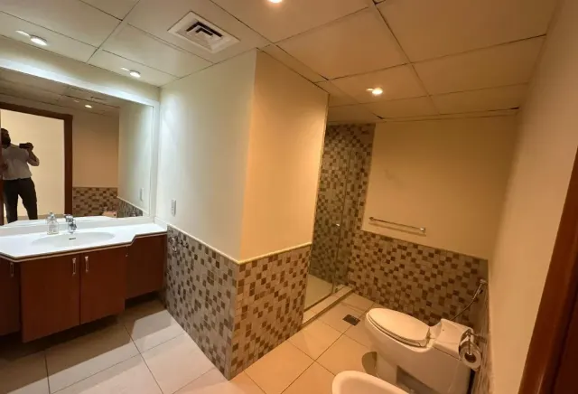 Spacious 2BHK Semi-Furnished Unit with Marina View