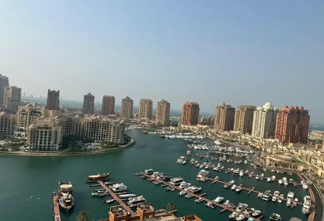 Spacious 2BHK Semi-Furnished Unit with Marina View