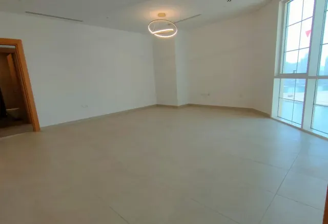 2BHK + Maid | Semi-Furnished | Florista Gardens