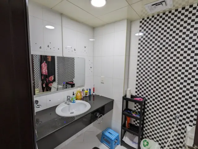 1BHK+OFFICE FLAT FOR SALE WITH (TITLE DEED)