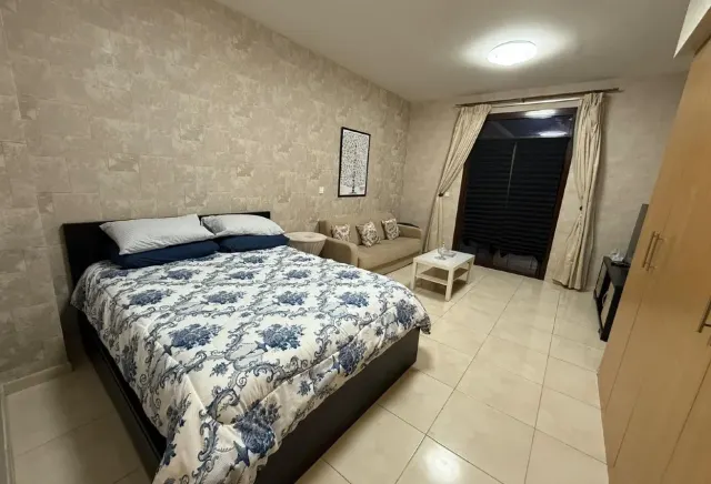 ELEGANT STUDIO FULLY FURNISHED IN FOXHILLS