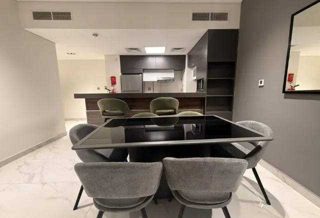 Elegant 2BHK Fully Furnished Brand New YasmenCity