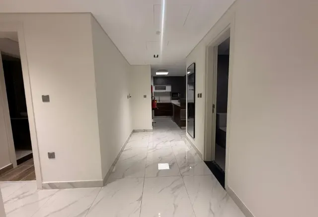 Elegant 2BHK Fully Furnished Brand New YasmenCity