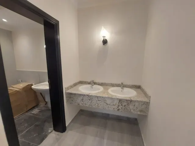 7BHK+Maid brand new villa in wakra for sale|