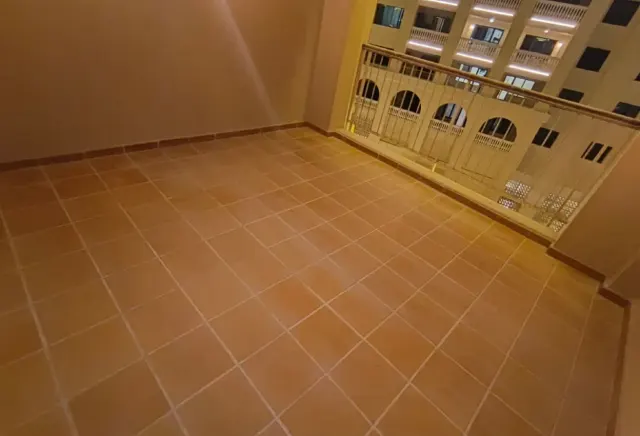1bhk fully furnished spacious big size appartement