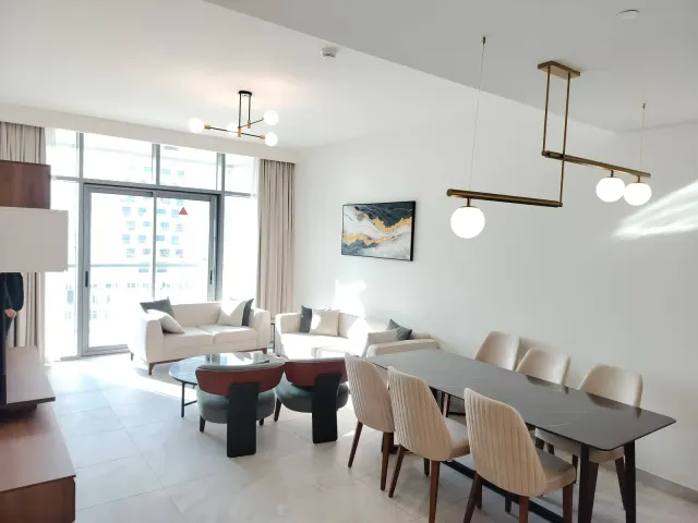 Marina 2 BHK + Maid I FF I EXL I Big Balcony I S V