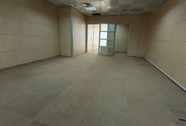 Elegant Commercial Office QAR7500 Including Bills