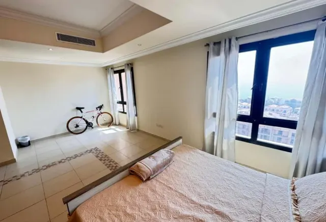 Large Sea View Studio in Porto Arabia
