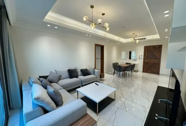 Luxurious Apartment| 02 Bedrooms| Balcony
