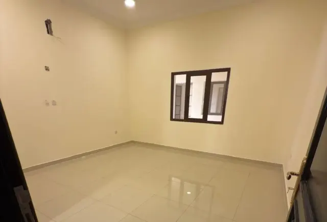 Stunning Villa | 07 Bedrooms| Al Dhakira area