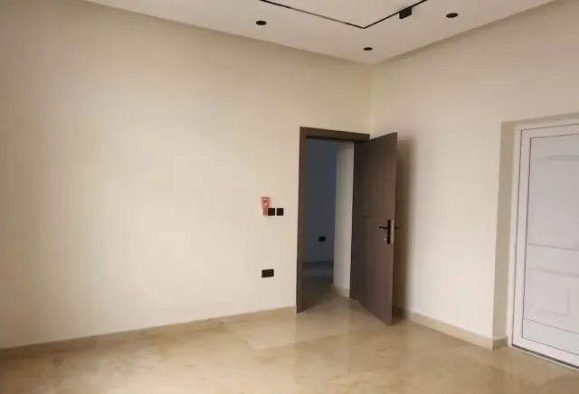 Brand New Modern Villa| 09 Master Beds +Outhouse - view 3