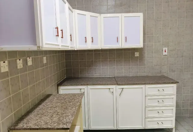 Neat Standalone Villa | 05 Bedrooms + Majlis