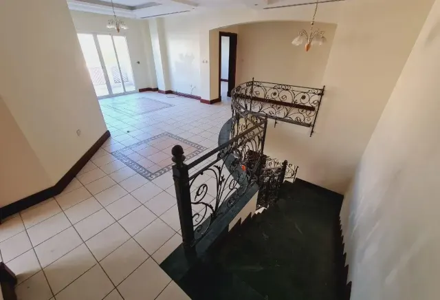 5 Bed | 5 Bath | QAR 18K | Lagoon | Garden | AC