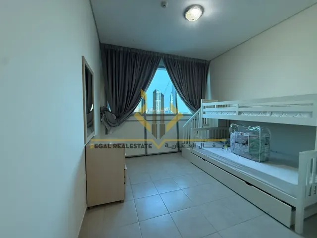 Spacious fully furnished 3-bedroom