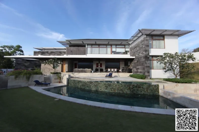 LUXURY 6+BR BUNGALOW with Pool, Iskandar Puteri FOR SALE! FREEHOLD