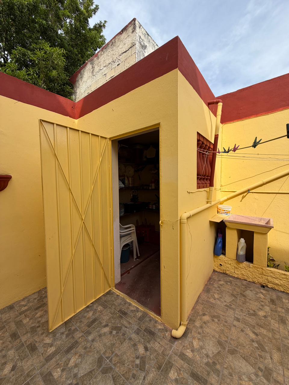 CASA EN MÉRIDA COL. JARDINES DE MÉRIDA