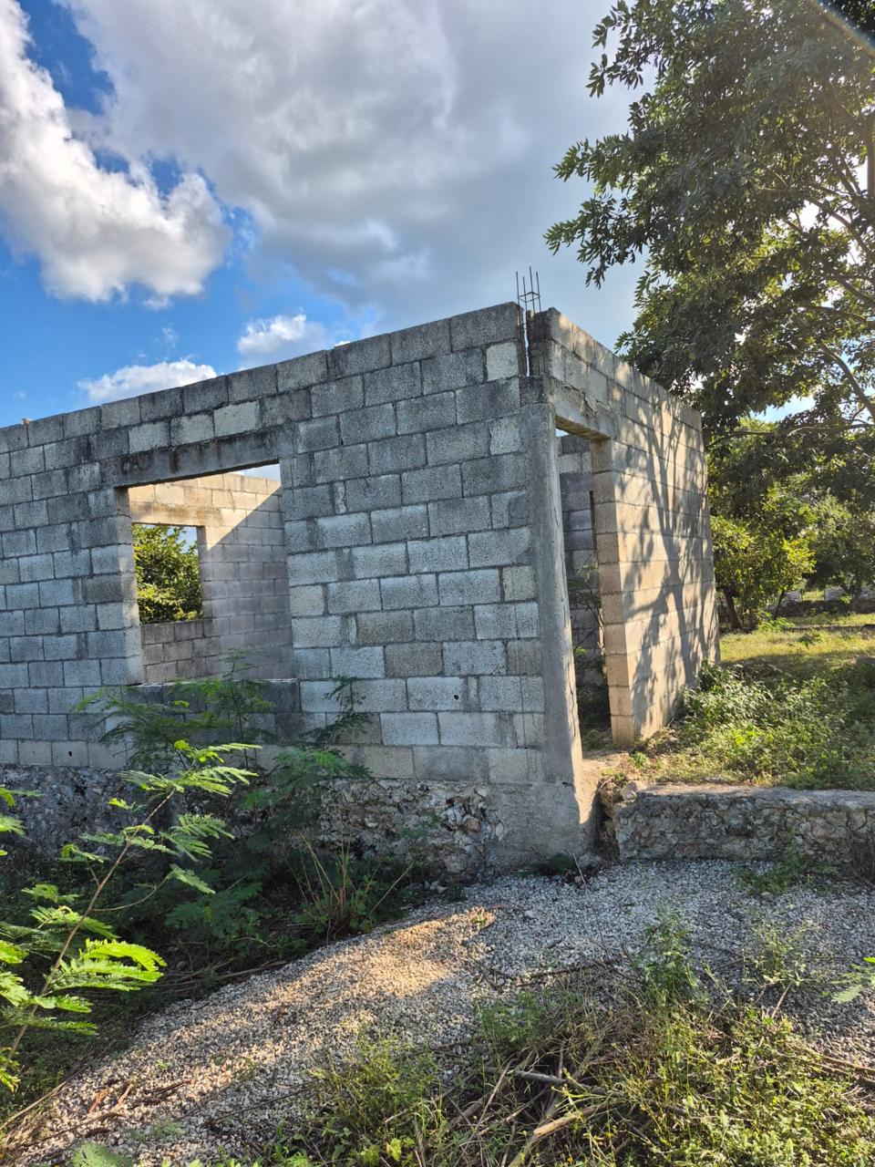 4 TERRENOS EN IZAMAL FUNDO LEGAL