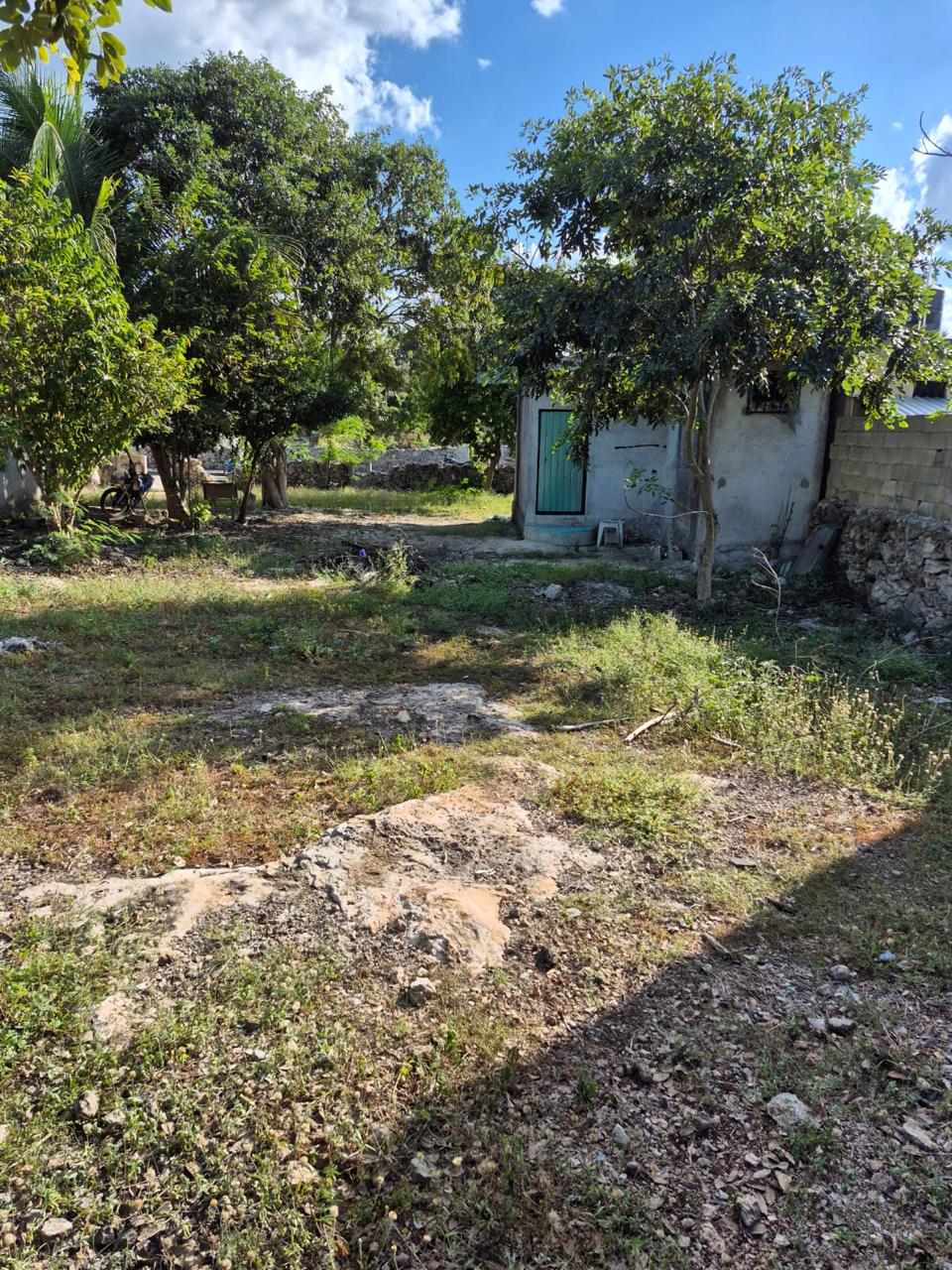 4 TERRENOS EN IZAMAL FUNDO LEGAL