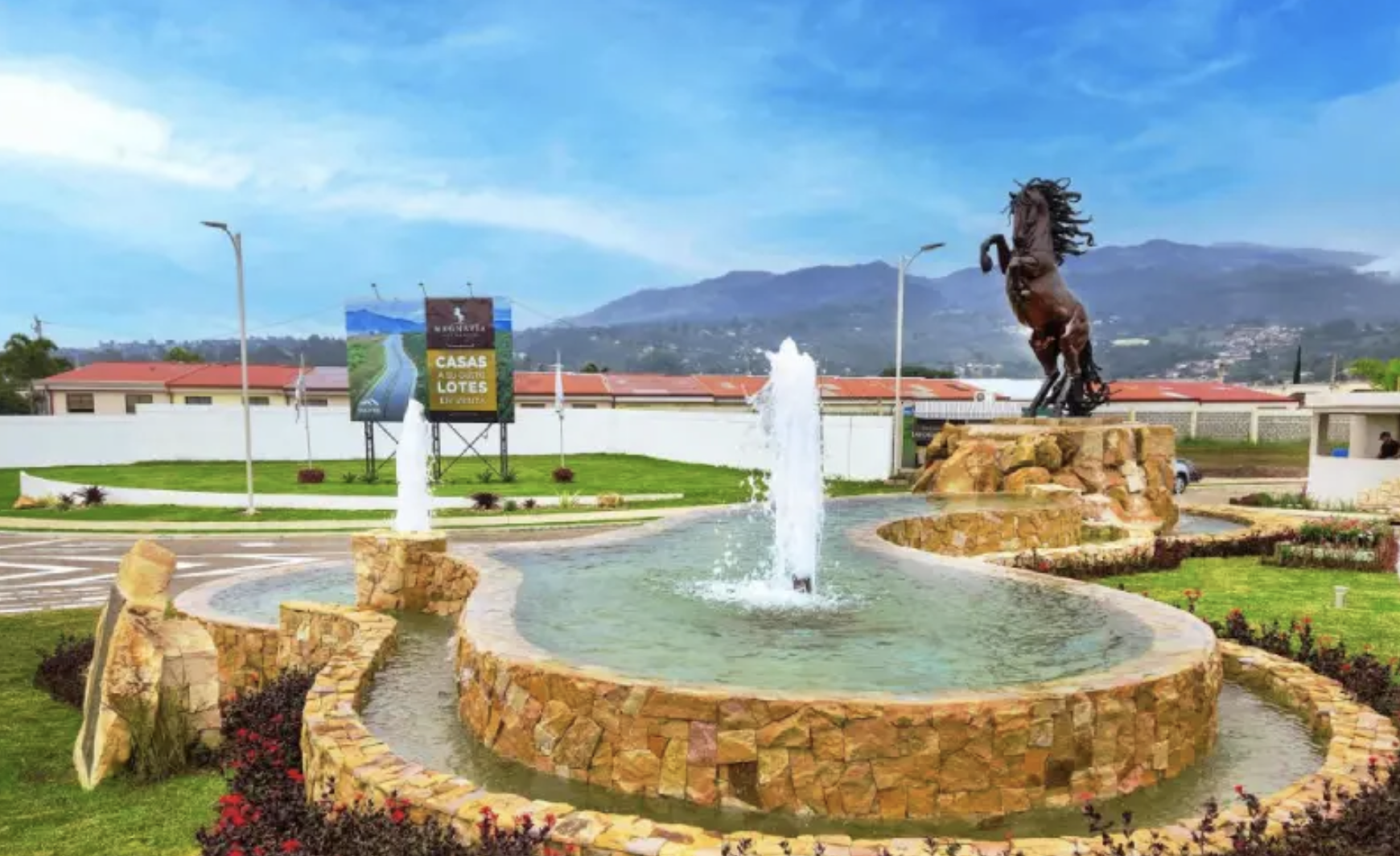 Condominio Distrito San Juan featured