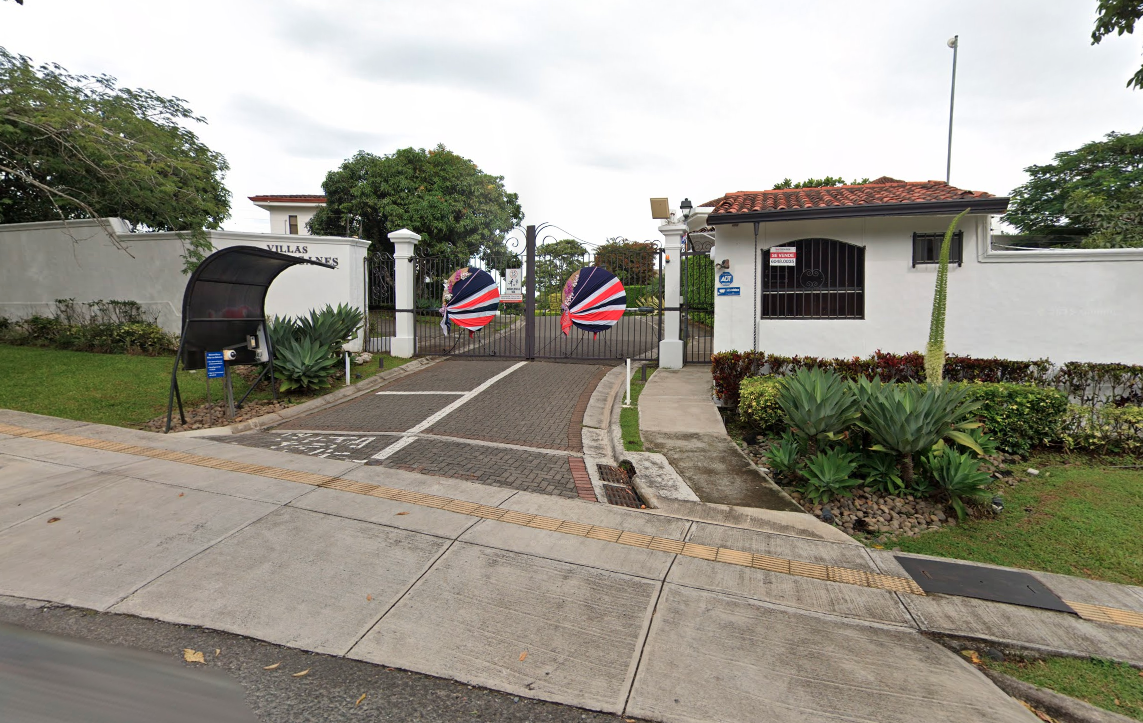 Condominio Los Balcanes featured