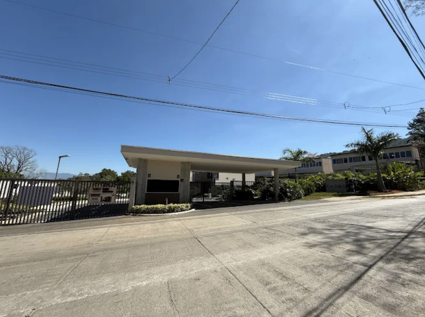 Condominio Caoba featured