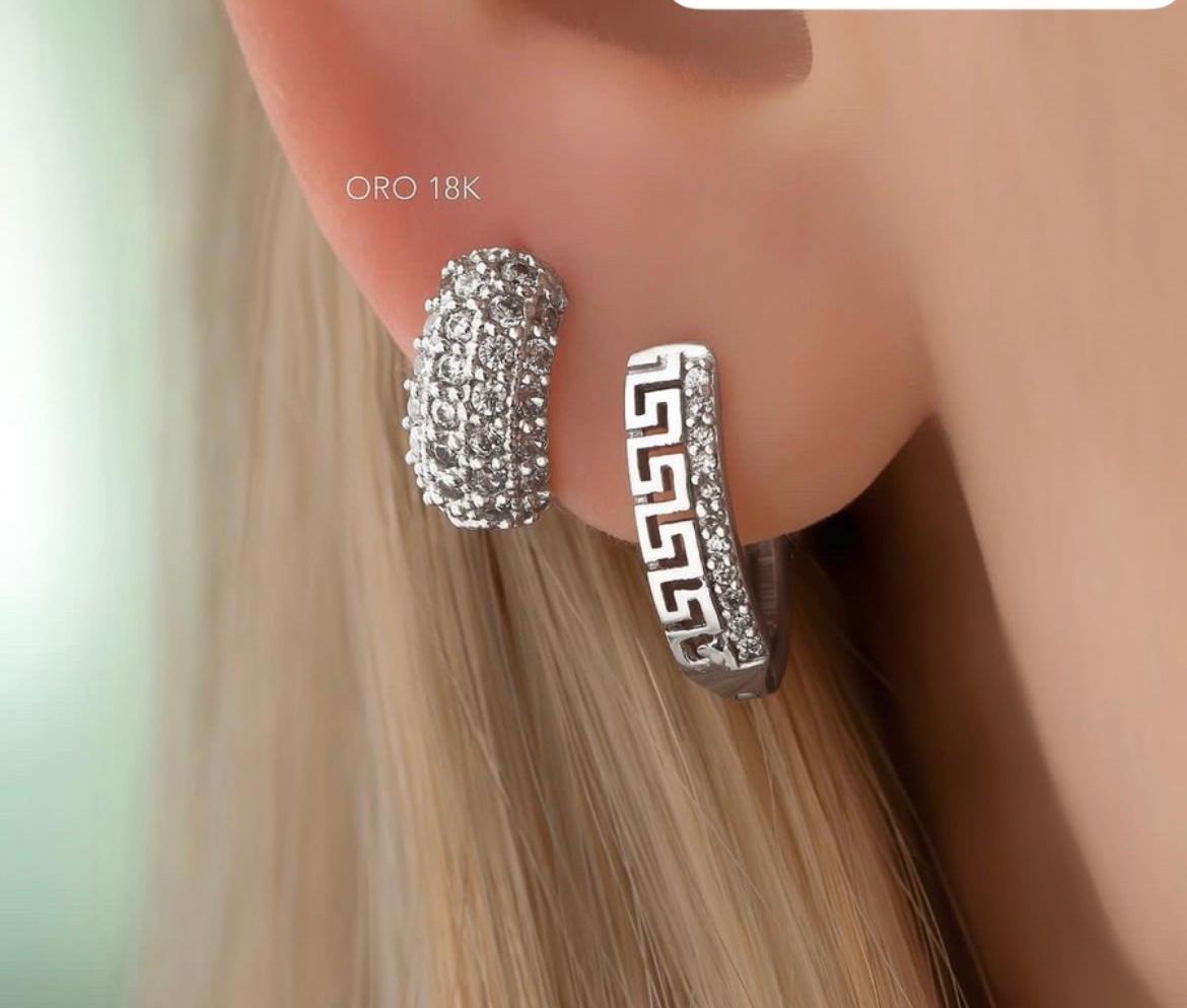 ARETES Y HUGGIES