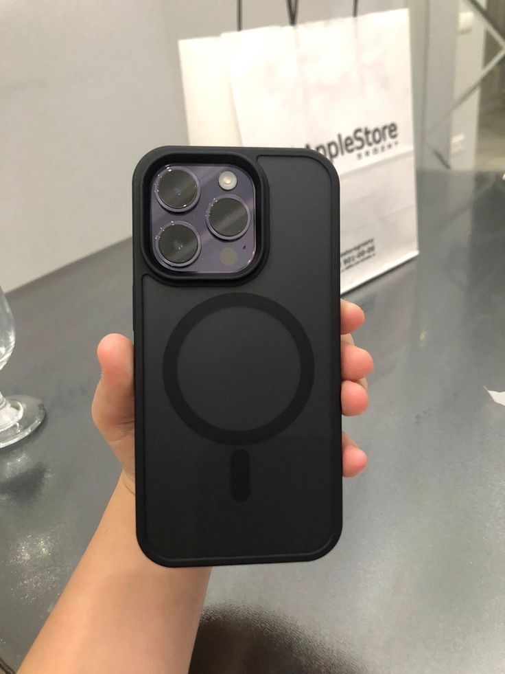 Case iPhone 16
