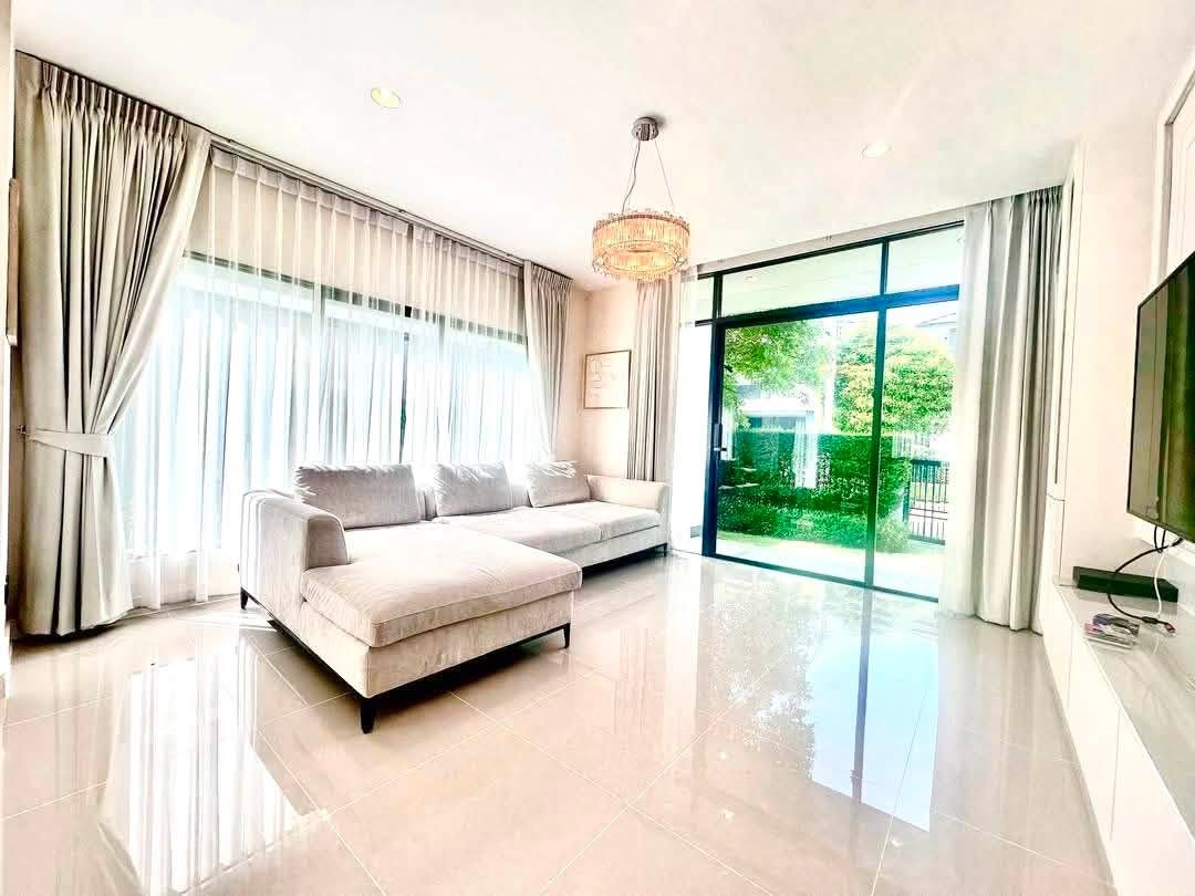 House Krungtep Kreeta
