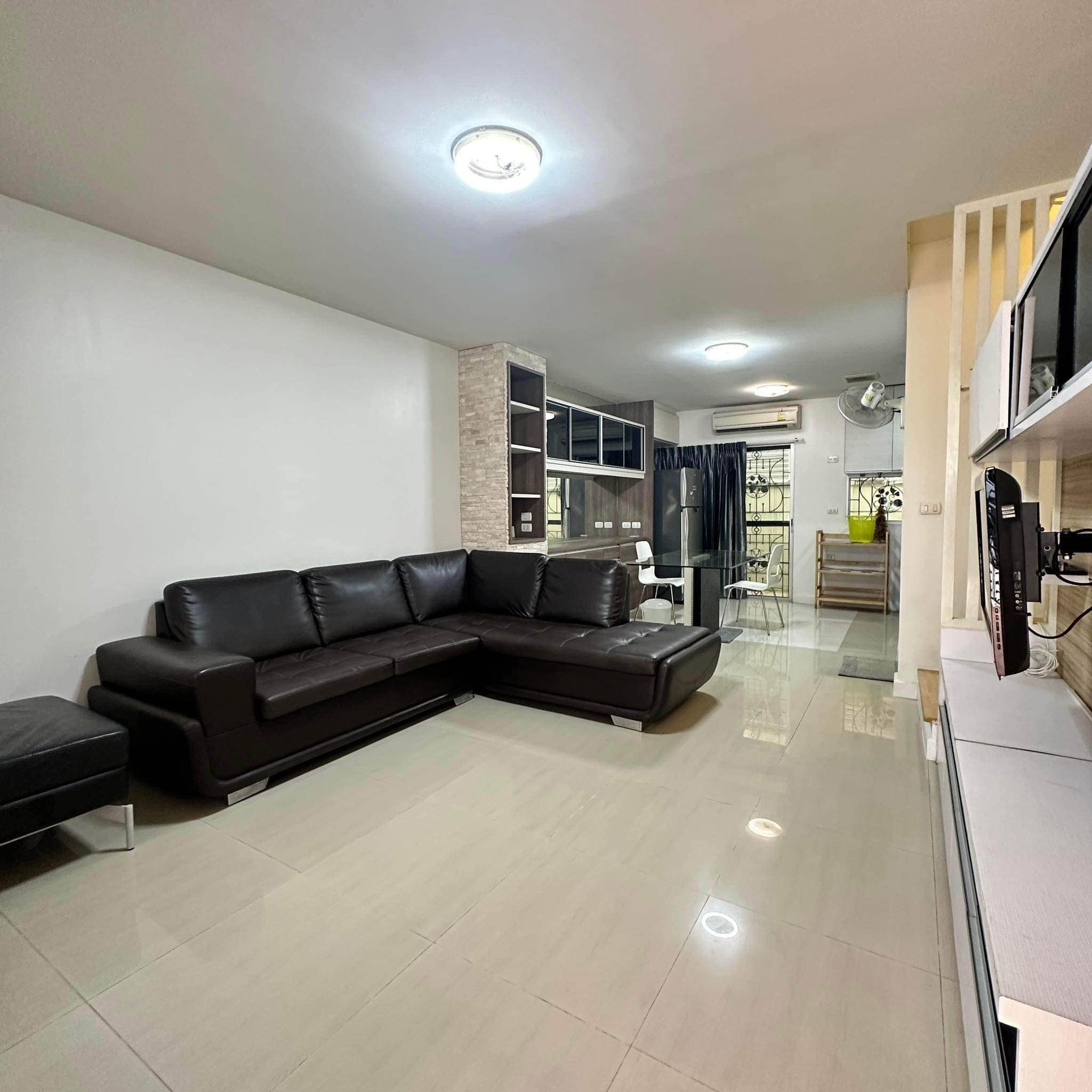 Townhouse Ramintra