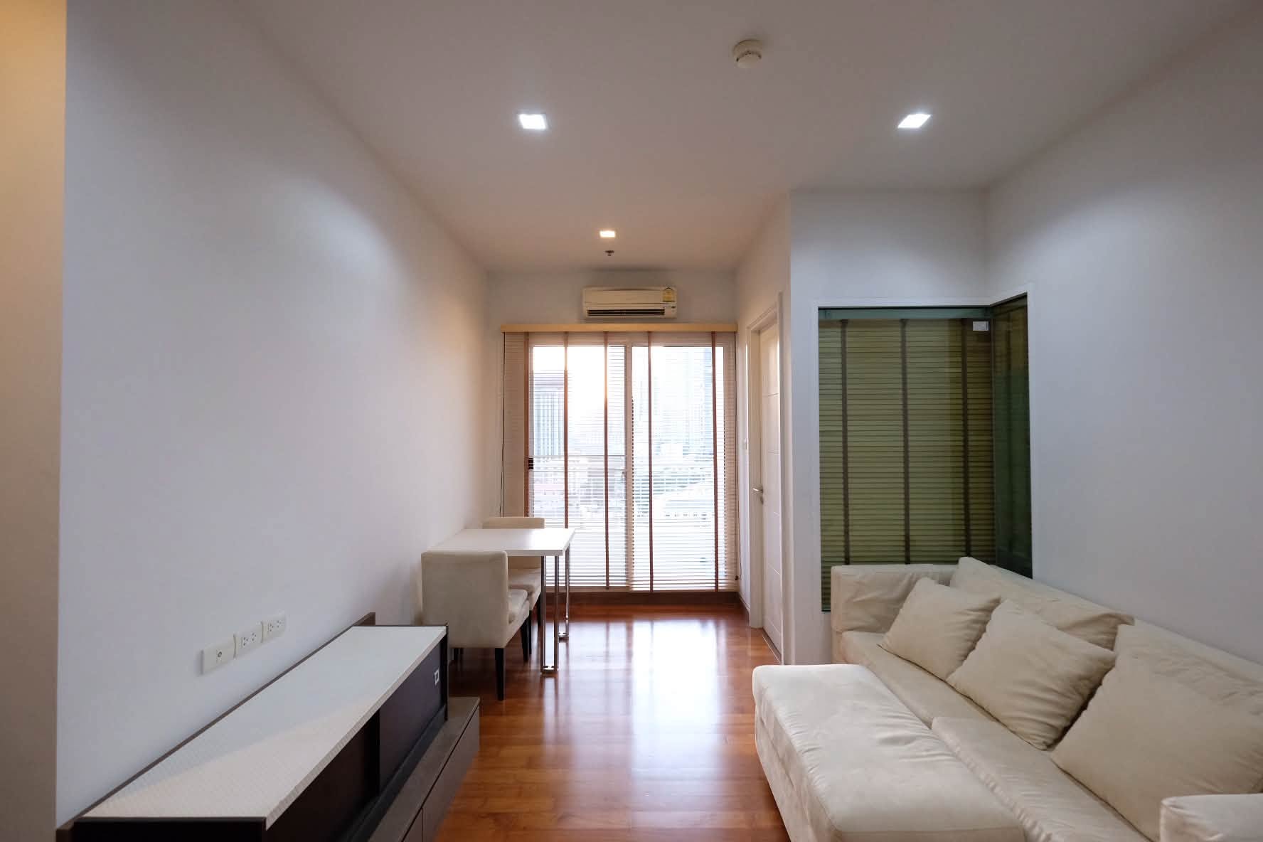 Condo Si Lom