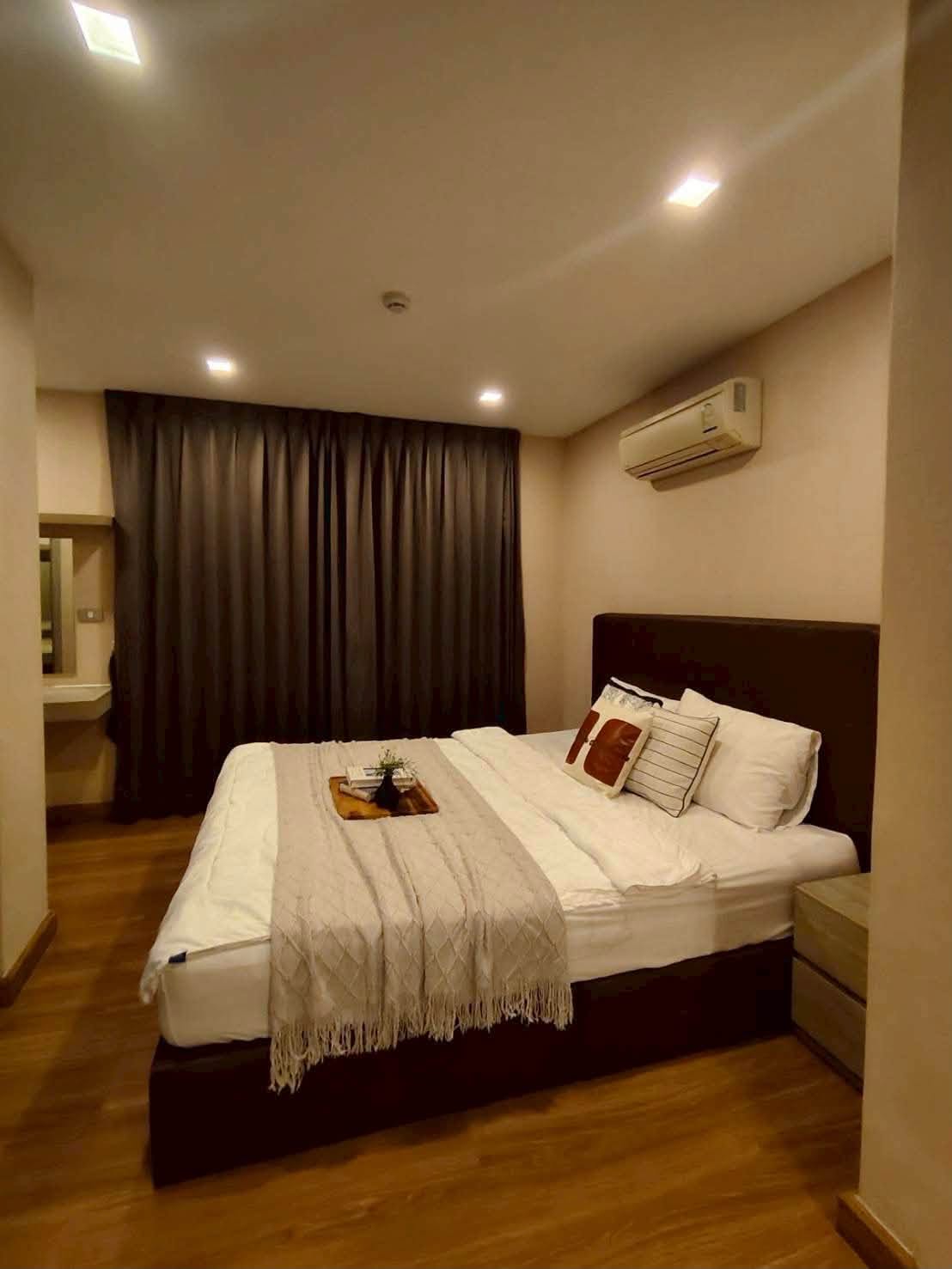 Condo Ekkamai