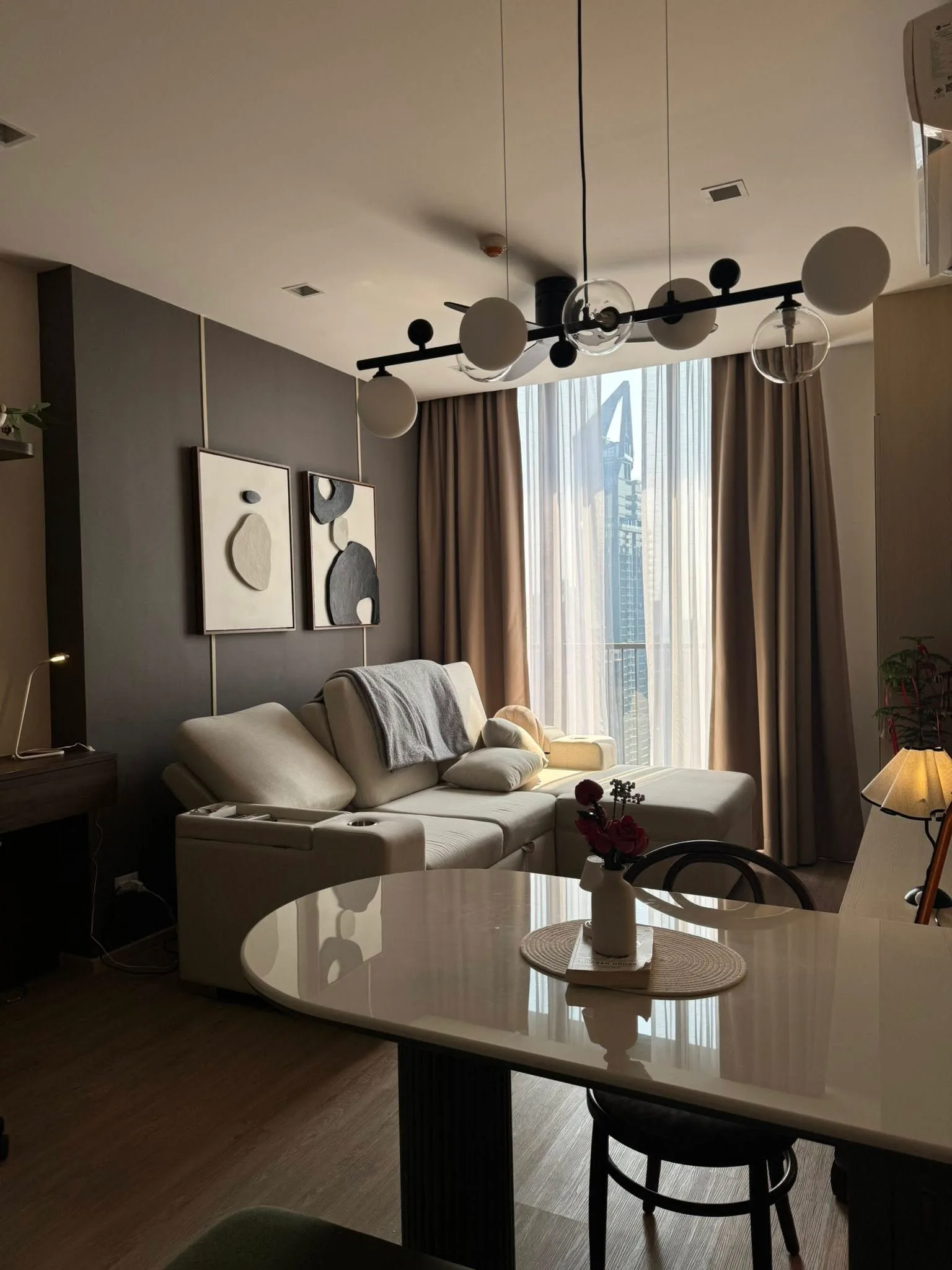 NOBLE STATE SUKHUMVIT 39