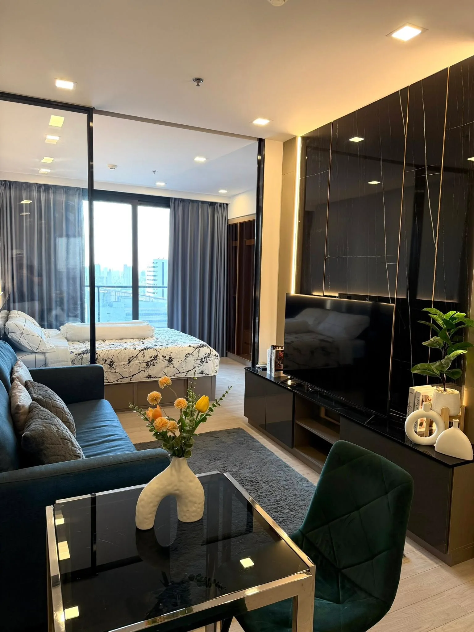 ONE 9 FIVE ASOKE - RAMA 9