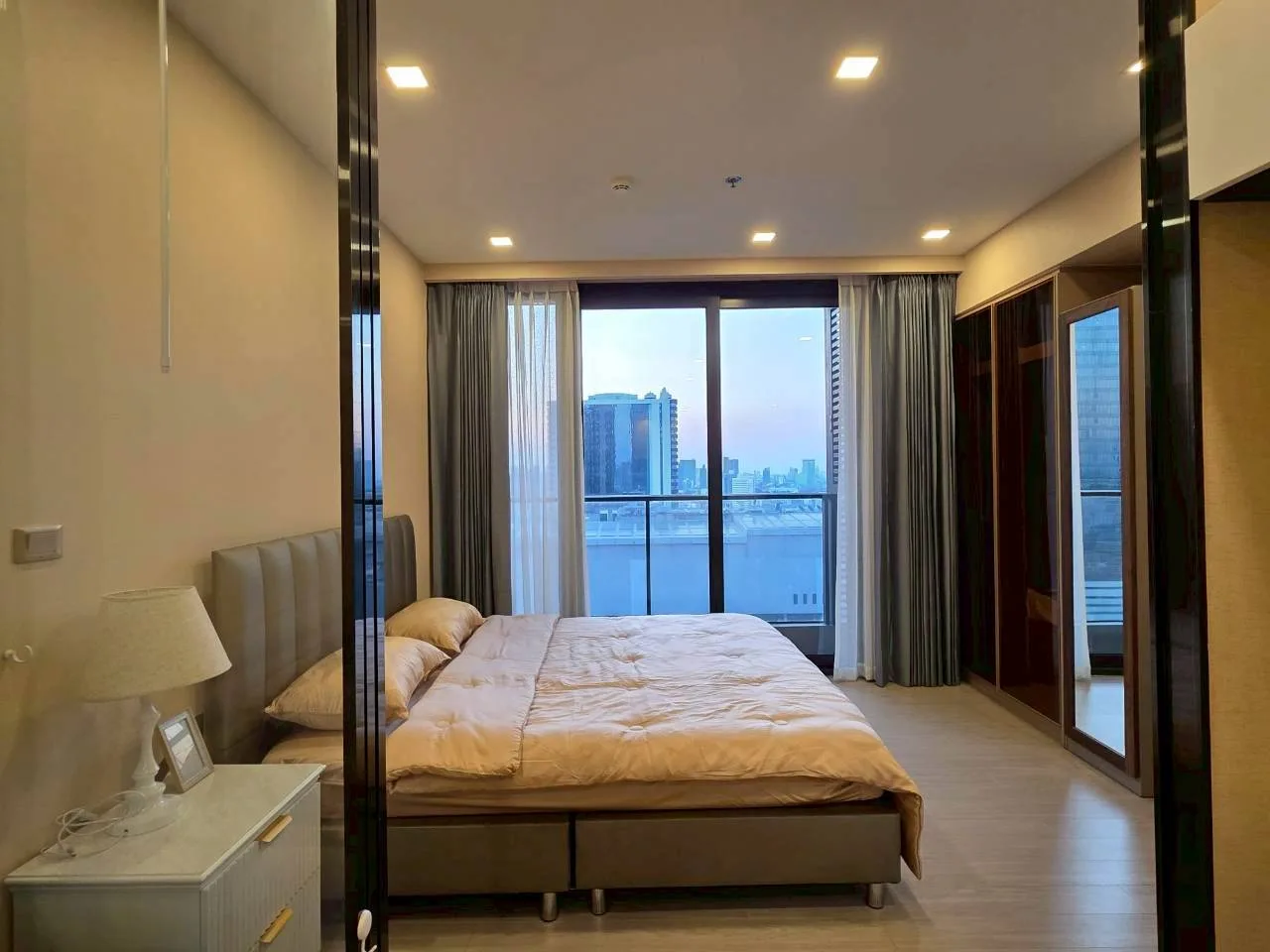 ONE 9 FIVE ASOKE - RAMA 9
