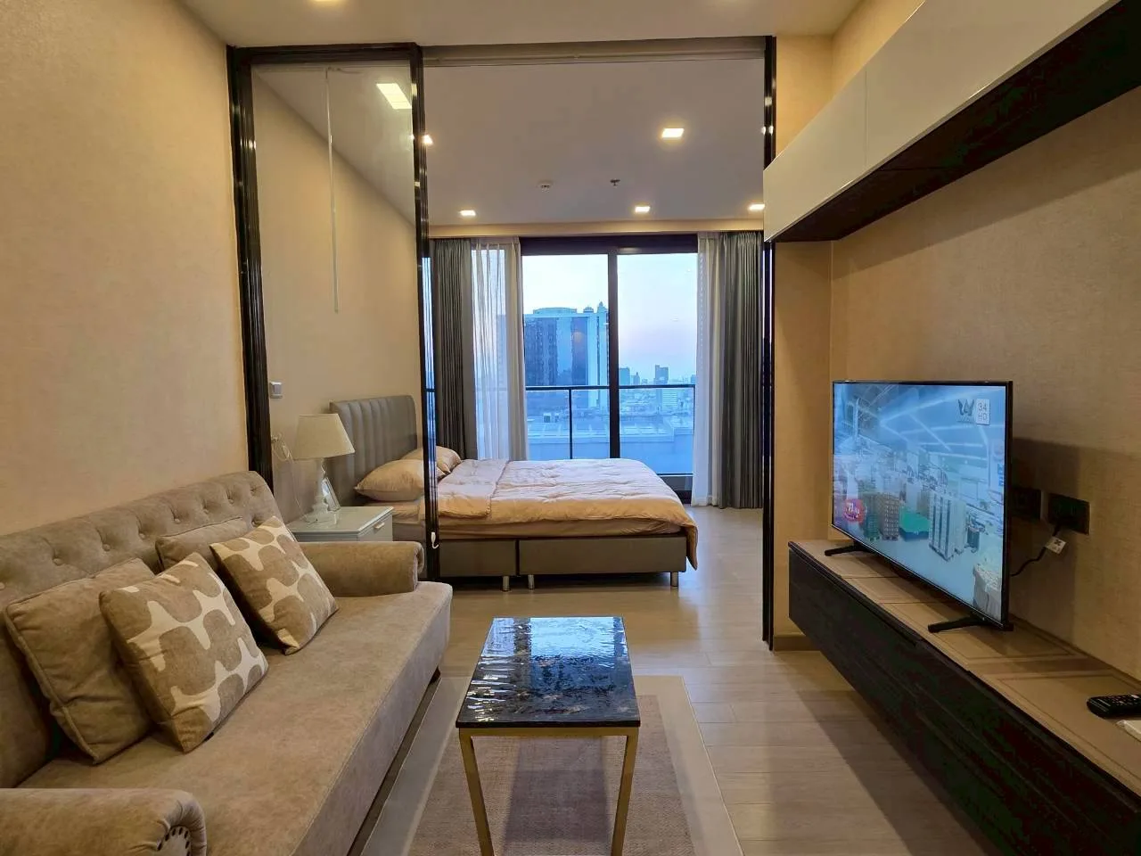ONE 9 FIVE ASOKE - RAMA 9 – photo 3