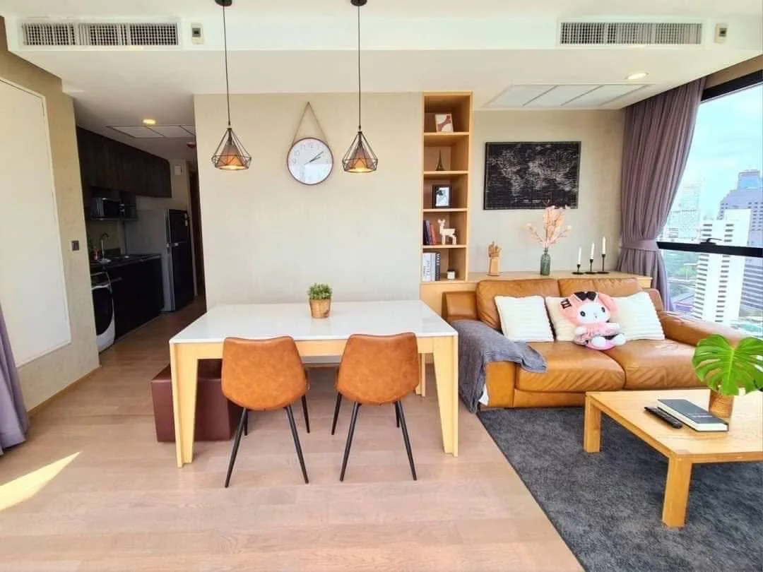 ASHTON CHULA-SILOM