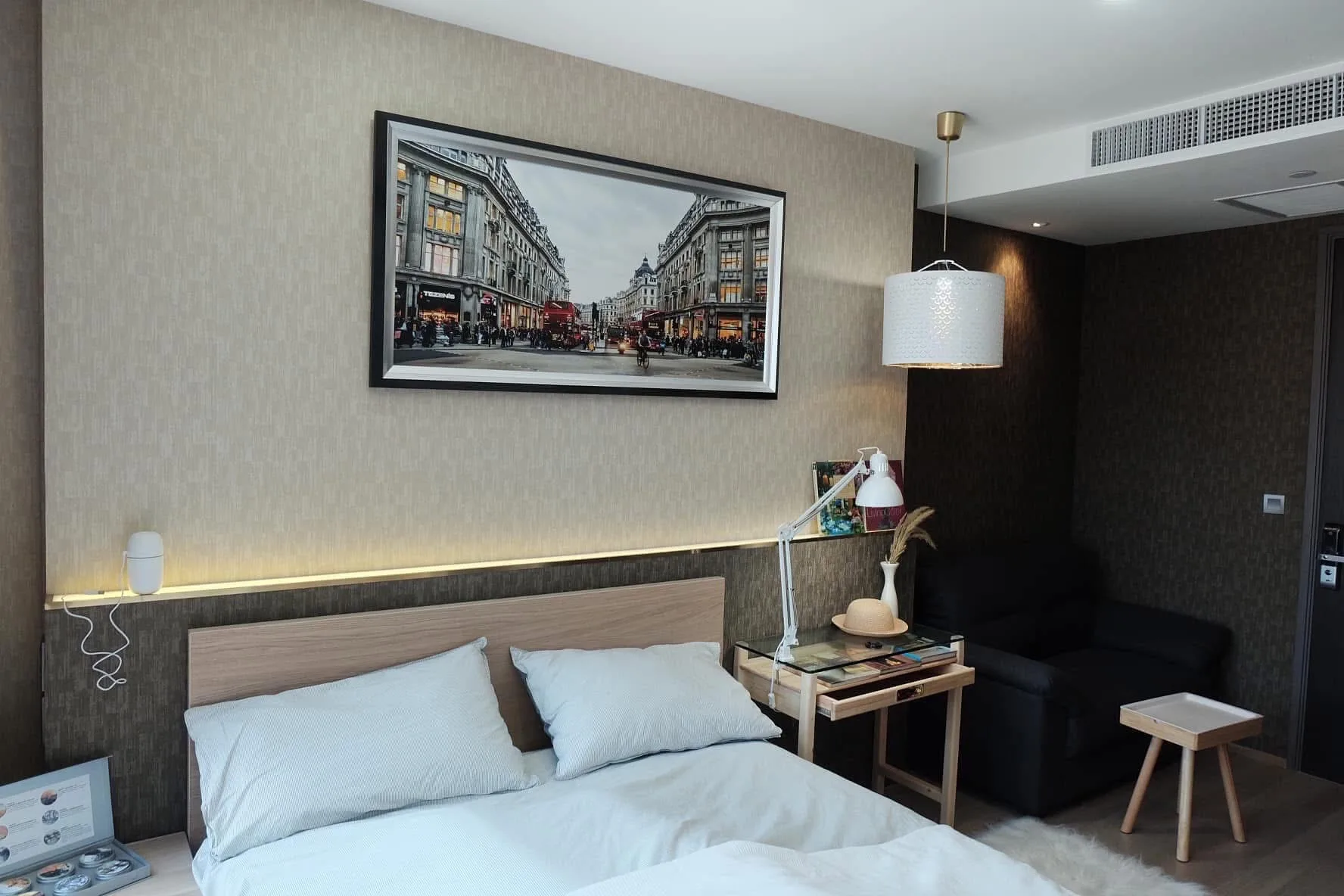 ASHTON CHULA-SILOM – photo 5