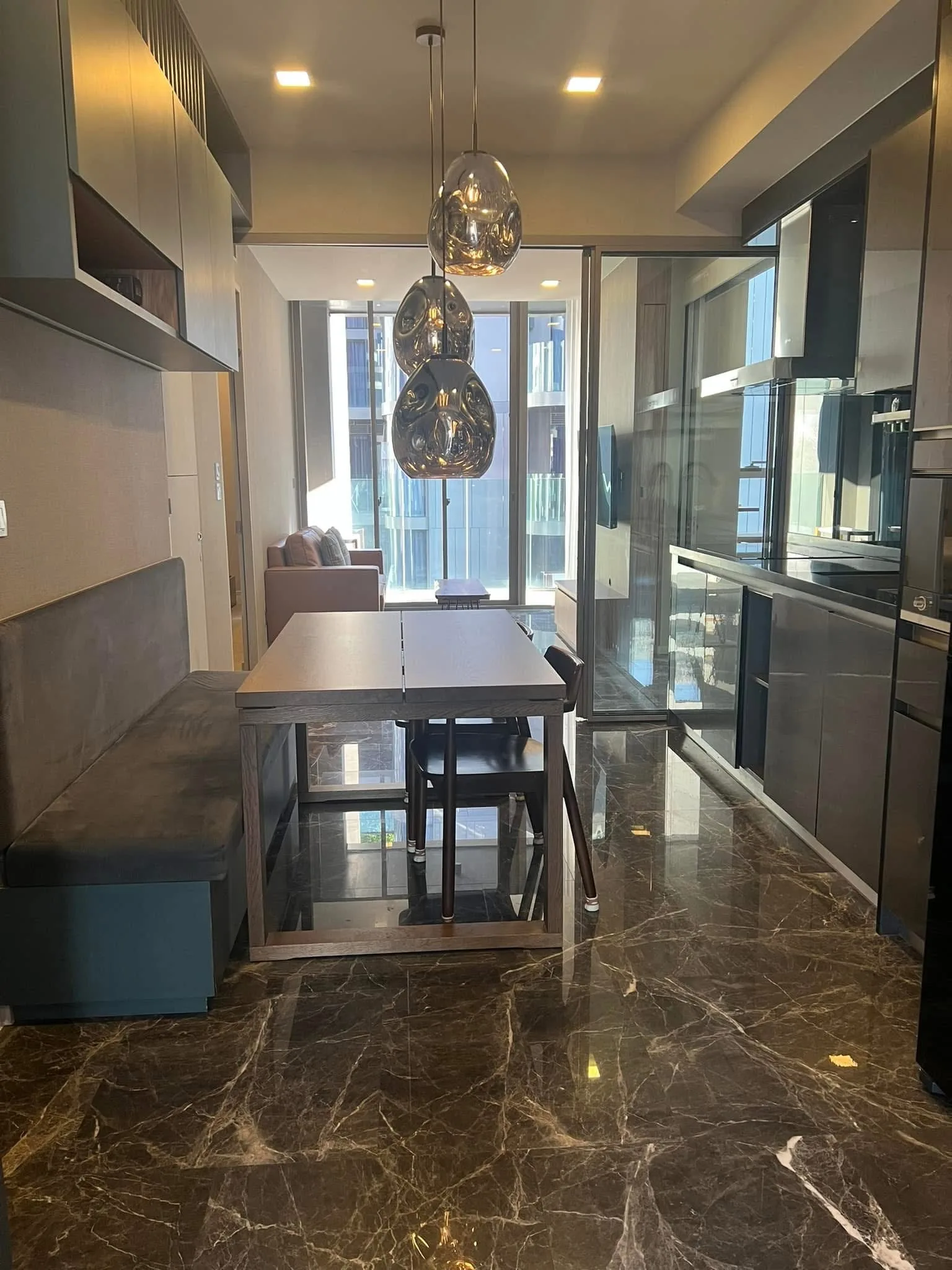 ASHTON RESIDENCE 41